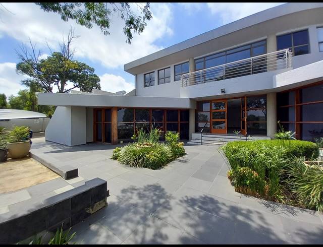 775M² OFFICE TO LET IN BRYANSTON